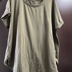 🧵🧶Women’s “Sonoma” Green Top 2X ((Excellent))🧶🧵